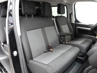 Peugeot Expert Peugeot Expert 180PK Automaat L3 Premium Dubbele Cabine Navigatie Trekhaak Parkeersensoren Apple Carplay Cruise control Airco - afbeelding nr 2