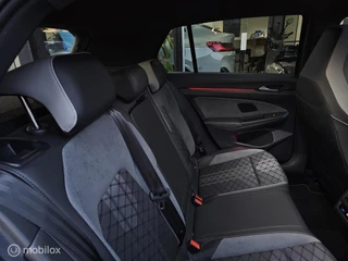 Volkswagen Golf Volkswagen Golf 1.5 eTSI R-Line Panorama/HUD/Harman Kardon/Keyless - afbeelding nr 4