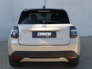 Fiat 600 Fiat 600 600e La Prima 54 kWh | Navi | Camera | Carplay | 18