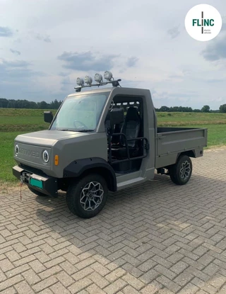 Cenntro TeeMak Tee Mak