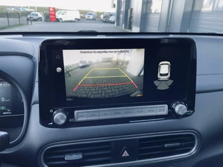 Hyundai Kona Hyundai Kona EV COMFORT 64 kWh STUUR & STOELVERW.  CAMERA - afbeelding nr 20