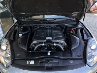 Porsche Cayenne Porsche Cayenne 3.6 GTS | Panoramadak | Bose | Sportchrono | Navi | Camera | Stoelverwarming Voor/Achter | Verwarmd Stuurwiel | LED | - afbeelding nr 57
