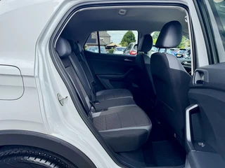 Volkswagen T-Cross Volkswagen T-Cross 1.5 TSI 150PK DSG R-Line Virtual Camera Carplay - afbeelding nr 15