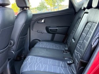 Kia Venga Kia Venga 1.4 CVVT - hoge instap - 1e eigenaar - Dealer onderhouden - airc - afbeelding nr 9