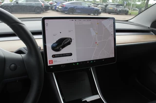 Tesla Model 3 Tesla Model 3 Performance AWD 75 kWh / Autopilot / Panoramadak / Camera / Leder / 20''' Leder / Premium Audio - afbeelding nr 11