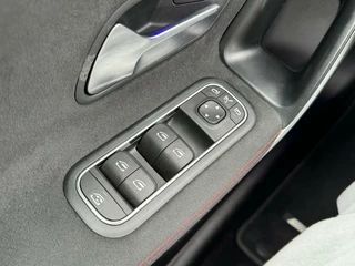 Mercedes-Benz A-Klasse Mercedes A-klasse 180 AMG Pano / Sfeer Automaat - afbeelding nr 22