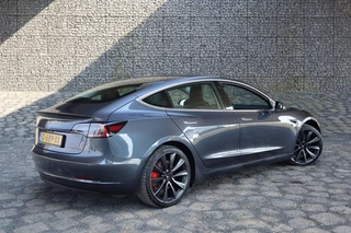 Tesla Model 3 - afbeelding nr 5