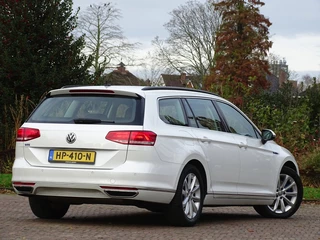 Volkswagen Passat Volkswagen Passat Variant TSI GTE 218PK / DSG automaat / Highline / LED - afbeelding nr 7
