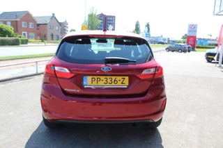 Ford Fiesta Ford Fiesta 1.0 EcoBoost Titanium , 100pk Climate control , Camera , Voorruit verwarming , Cruise control B en O audio , Park Asist , - afbeelding nr 33