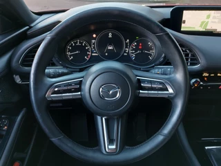 Mazda 3 2.0 e-SkyActiv-X M Hybrid 180pk Comfort | BOSE Sound | Navi | Apple Carplay+Android Auto | Clima | Adap. Cruise | Head-Up | Keyless Entry | Pdc V+A+Camera | Stuur+Stoelverwarming | 18''lm - afbeelding nr 11