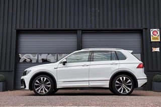Volkswagen Tiguan Volkswagen Tiguan 2.0 TSI 4Motion 2x R-Line /LED/PANODAK/CAMERA/VIRTUAL/TREKHAAK/STOELVERW./HUD! - afbeelding nr 2