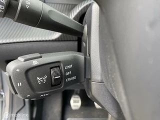 Peugeot 208 Peugeot 208 1.2 PT 100PK GT Pack  NAVI/VIRTUAL COCKPIT/2022 - afbeelding nr 19