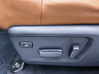 Toyota Tundra Toyota Tundra 5.7 V8 Double Cab 4x4 LPG 1974-Edition Leder JBL Stoel ventilatie/ verwarming Schuif/kantel dak Blind spot Camera 3500kg trekhaak - afbeelding nr 17