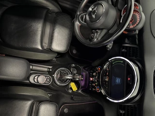 MINI Cooper Mini Cooper 2.0 Cooper S Serious Business Volledig JCW! Automaat Navigatie Head up Display Uitlaatdemper met kleppen - afbeelding nr 27