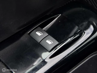 Citroën C3 Citroen C3 110pk Feel I Automaat I Navi I 28.000km!!! - afbeelding nr 21