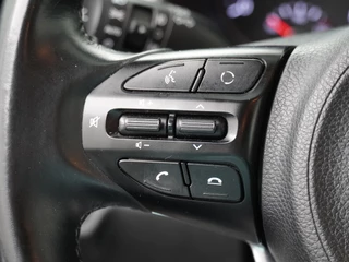 Kia Stonic - Navigatie - Camera - Climate control - Cruise control - 17 inch LM velgen - 12 maanden garantie - afbeelding nr 31
