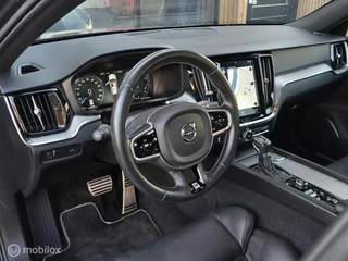 Volvo V60 VOLVO V60 2.0 T5 250PK R-DESIGN CAMERA LEER TREKHAAK CARPLAY - afbeelding nr 2