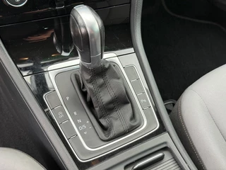 Volkswagen Golf Volkswagen Golf 1.4 TSI DSG Navi Camera Stoelverwarming - afbeelding nr 29