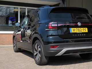 Volkswagen T-Cross Volkswagen T-Cross 1.0 TSI LIFE / 17 Inch / Navi / Adap.cruise / BOVAG garantie - afbeelding nr 12