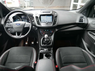 Ford Kuga Ford Kuga 1.5 EcoBoost ST Line Trekhaak| Camera| Navi+BT - afbeelding nr 9