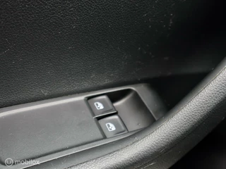 Škoda Fabia Skoda Fabia 1.0 TSI Monte Carlo LED Trekhaak Stoelverwarming - afbeelding nr 30