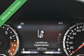 Jeep Renegade Jeep Renegade 1.4 MultiAir Limited NAVI/ACC/CAMERA/PDC/ETC.! - afbeelding nr 17