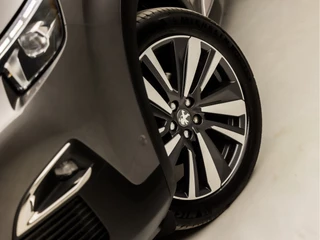 Peugeot 5008 Peugeot 5008 1.2 PureTech GT-Line 7 Persoons (PANORAMADAK, NAPPA LEDER, MEMORY SEATS, STOELVERWARMING, APPLE CARPLAY, KEYLESS, ELEK ACHTERKLEP, GETINT GLAS, NIEUWSTAAT) - afbeelding nr 40