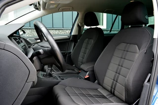Volkswagen Golf Volkswagen Golf 1.0 TSI Comfortline Rijklaarprijs-Garantie Navigatie Airco Camera LM Velgen - afbeelding nr 12
