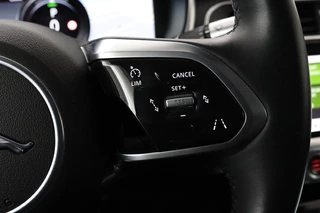 Jaguar I-PACE Jaguar I-PACE EV400 SE 90 kWh | Panoramadak | Leder |  Stoelverwarming | Carplay | Meridian Surround | Camera | Park Assist | Full LED - afbeelding nr 16