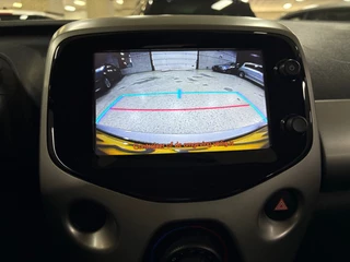Toyota Aygo Toyota Aygo 1.0 VVT-I X-PLAY Navigatie Airco Camera Apple carplay Multimedia - afbeelding nr 7