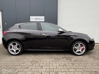 Alfa Romeo Giulietta Alfa Romeo Giulietta 1.4 T Distinctive Sportiva 18