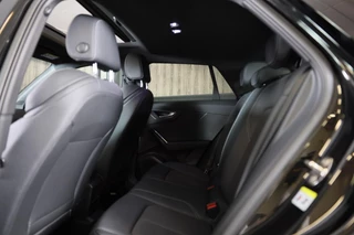 Audi Q2 Audi Q2 35 TFSI S Line Black Edition / Aut / Acc / Lane Assist / Dode Hoek / Digital Cockpit / Sonos / Pano / Led / Pdc / 19 Inch - afbeelding nr 17