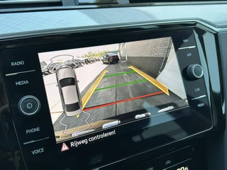 Volkswagen Passat Volkswagen Passat 1.5 TSI 150pk Business FULL LED I NAVI + CAMERA I ELEC. KLEP I DEALER O.H. - afbeelding nr 10