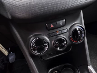 Peugeot 2008 Peugeot 2008 1.2 PT, 1e Eig! Riem verv! Carplay! Zondag OPEN! - afbeelding nr 18