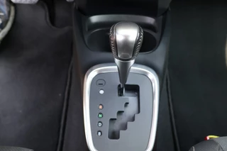 Toyota Yaris Toyota Yaris 1.5 Hybrid GR-Sport uitvoering - afbeelding nr 13