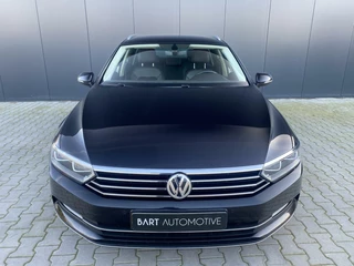 Volkswagen Passat Volkswagen Passat Variant 1.6 TDI Highline DSG|ACC|Trekhaak|Stoelverwarming - afbeelding nr 2