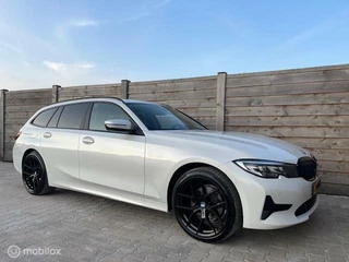 BMW 3 Serie BMW 3-serie Touring 320i High Executive Led-Camera - afbeelding nr 11