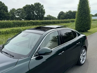 Alfa Romeo Giulia Alfa Romeo Giulia 2.0T Verde Visconti!! 37dkm!! Pano! Vol!! - afbeelding nr 27