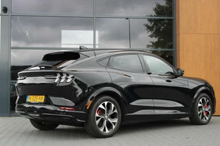 Ford Mustang Mach-E Ford Mustang Mach-E AWD 75kWh | ACC | B&O | 360 Camera - afbeelding nr 3