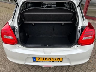 Suzuki Swift Suzuki Swift 1.2 STYLE SMART HYBR - afbeelding nr 19