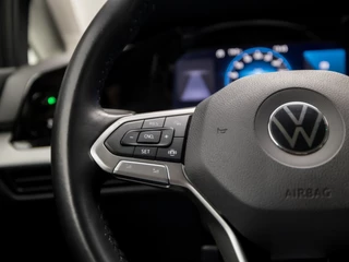 Volkswagen Golf Volkswagen Golf 1.0 TSI Sport (APPLE CARPLAY, CLIMATE, LED KOPLAMPEN, SPORTSTOELEN, LM VELGEN, LANE ASSIST, NIEUWSTAAT) - afbeelding nr 18