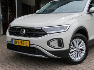 Volkswagen T-Roc Volkswagen T-Roc 1.5 TSI 150pk DSG-aut. LIFE BNS / Navi / Trekhaak afn.baar / Stoelverw. / FABRIEKS garantie - afbeelding nr 45