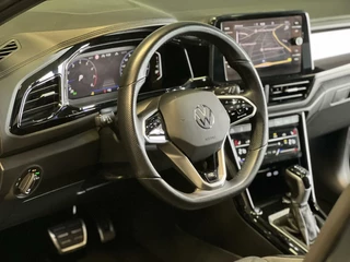 Volkswagen T-Roc Volkswagen T-Roc 1.5 TSI 3 X R-LINE | Full | Trekhaak | Dodehoek | Pano | Camera | IQ LIGHT | - afbeelding nr 6