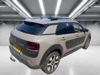 Citroën C4 Cactus Citroen C4 Cactus 1.2 PureTech Shine | Trekhaak | Panoramadak | Navigatie | Cruise Control | Climate Control | Parkeersensoren - afbeelding nr 4