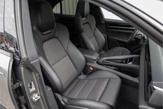 Porsche Macan Porsche Macan 4 100 kWh Panorama, Trekhaak, 22
