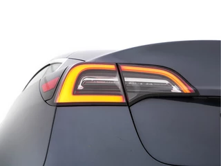 Tesla Model 3 (INCL-BTW) Aut. *PANO | AUTO-PILOT | NAPPA-LEATHER | KEYLESS | FULL-LED | MEMORY-PACK | SURROUND-VIEW | DAB | APP-CONNECT | DIGI-COCKPIT | LANE-ASSIST | TOWBAR | COMFORT-SEATS | 18