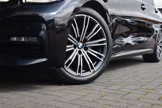 BMW 3 Serie BMW 3 Serie 320i M-Sport High Executive Leer/LED/Navi/Camera - afbeelding nr 7
