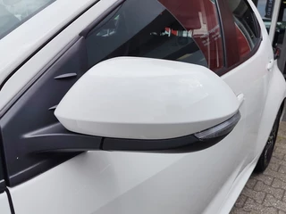 Toyota Yaris Toyota Yaris 1.5 Hybrid Dynamic | All Weather | Keyless Entry | Android Auto - afbeelding nr 32