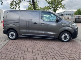 Opel Vivaro Opel Vivaro 2.0 CDTI 145pk L2 H1 Edition 3Persoons Airco,Cruisecontrol,Navigatie Nette Auto - afbeelding nr 4
