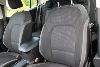 Ford Focus Ford Focus Wagon 1.0 125pk Trend Edition Business airco/cruise/navi/trekhaak - afbeelding nr 20